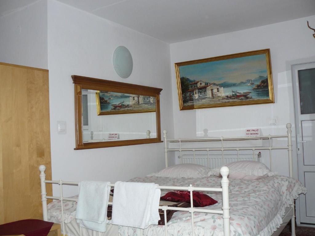 Piaseczno Willa Staropolska ภายนอก รูปภาพ